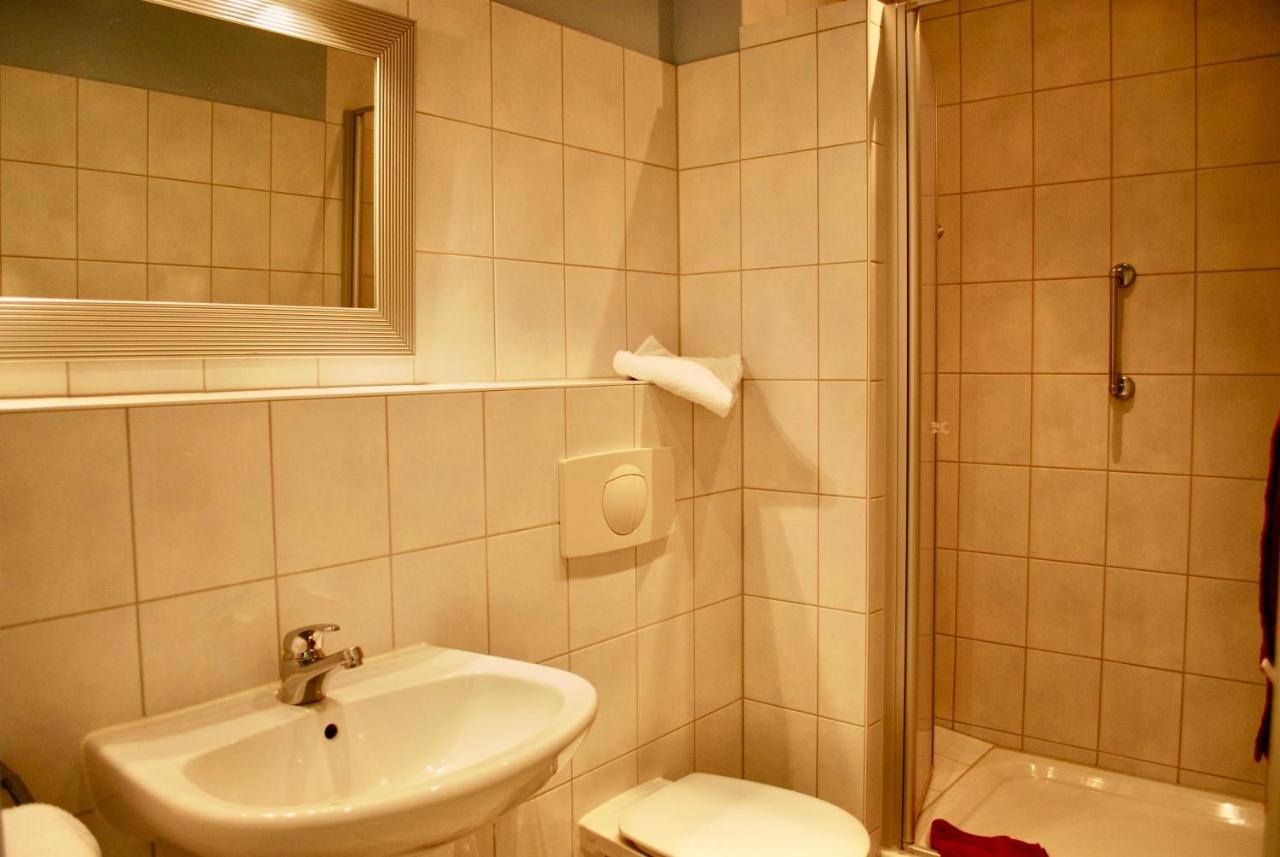 Haus-Wanda-App-03 Apartment Heringsdorf  Bagian luar foto